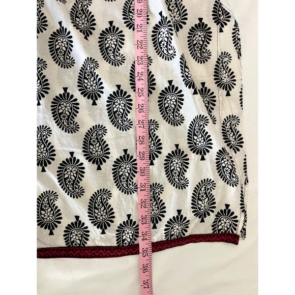 White & Black Paisley Tunic Dress With Embroidered Neckline 3/4 Sleeves Red Trim - Picture 5 of 5